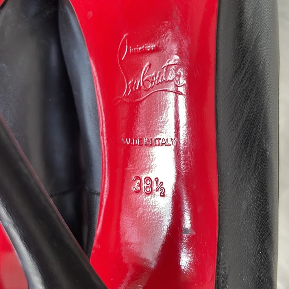 Christian louboutin Preowned black leather peep toe classic pump sz 38.5 120mm